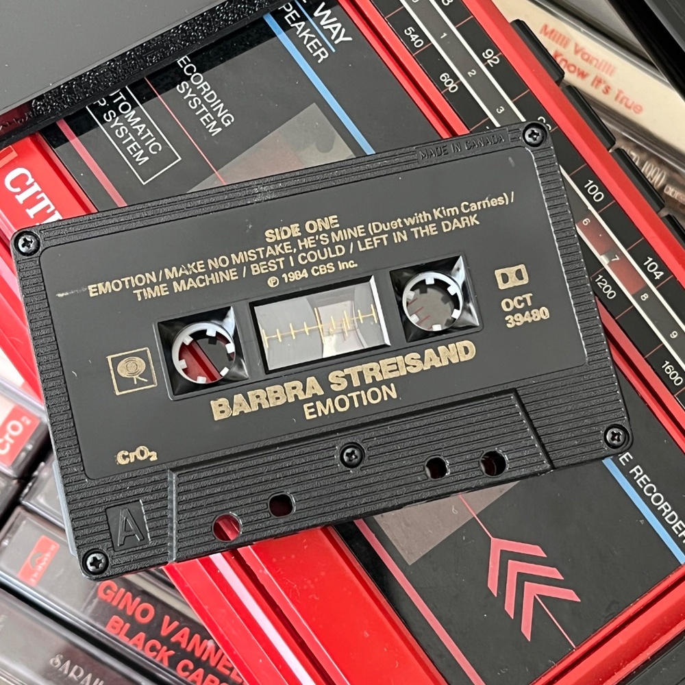 Vintage 1984 Barbra Streisand Emotion Cassette Tape - Picture 3 of 4
